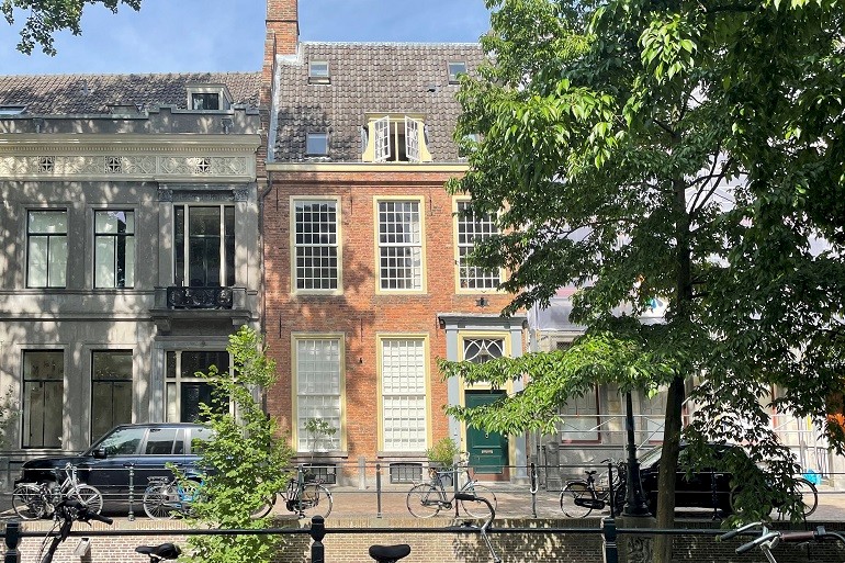 Historisch grachtenpand in Utrecht